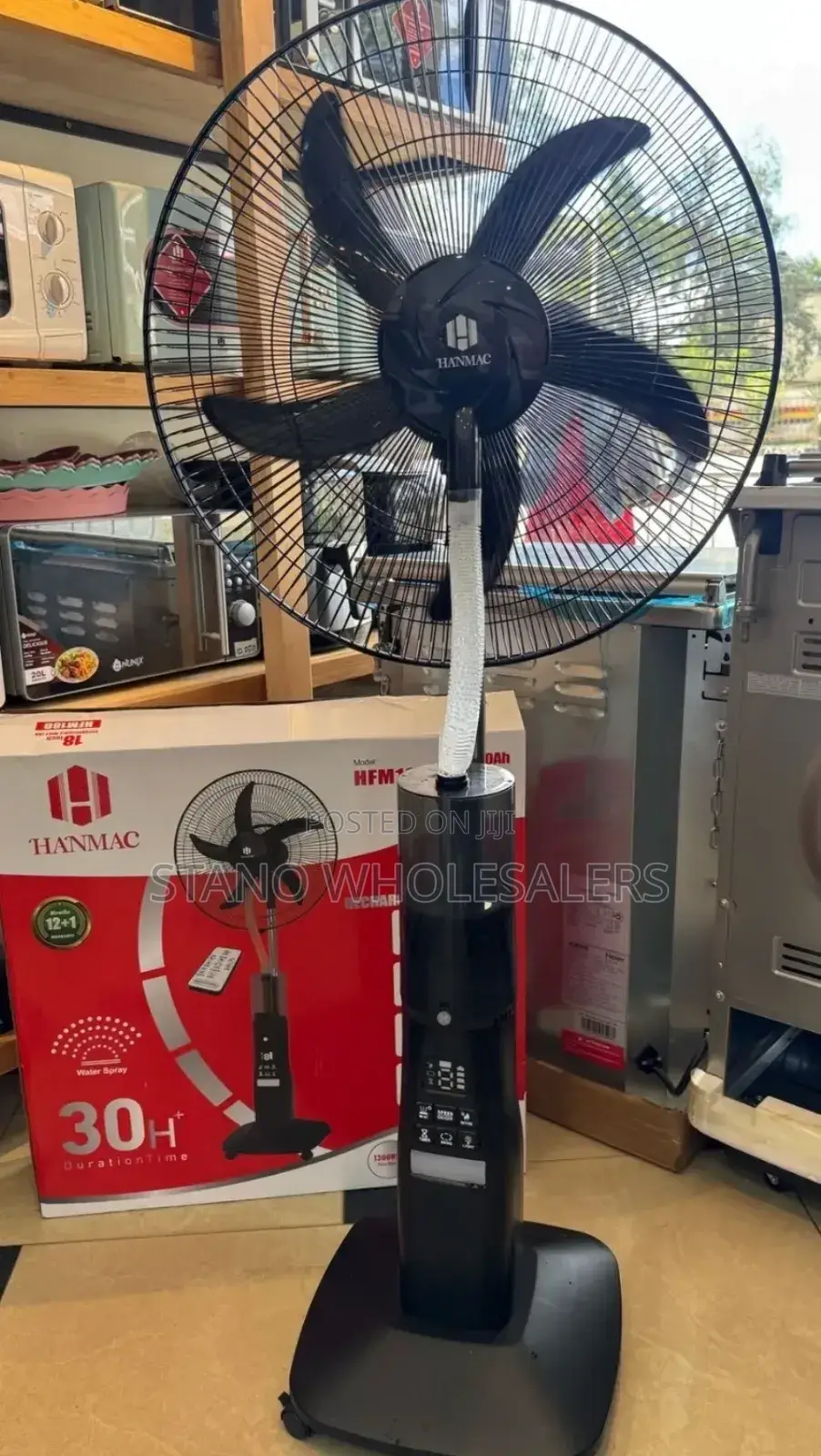 Standing Fan With Humidifier