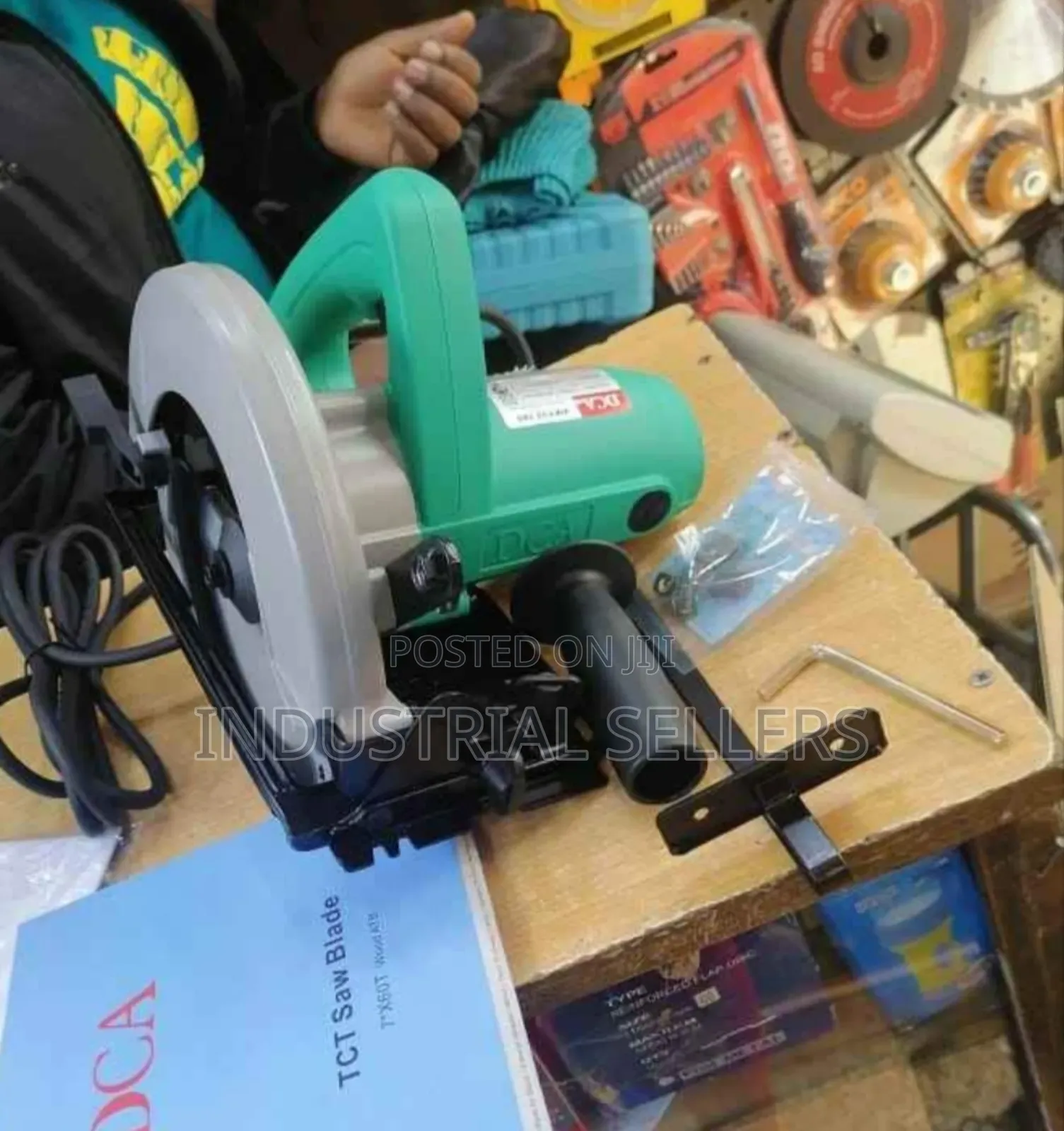 Most Searched Dca Circular Saw