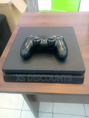Ps4 Slim With 1 Pad