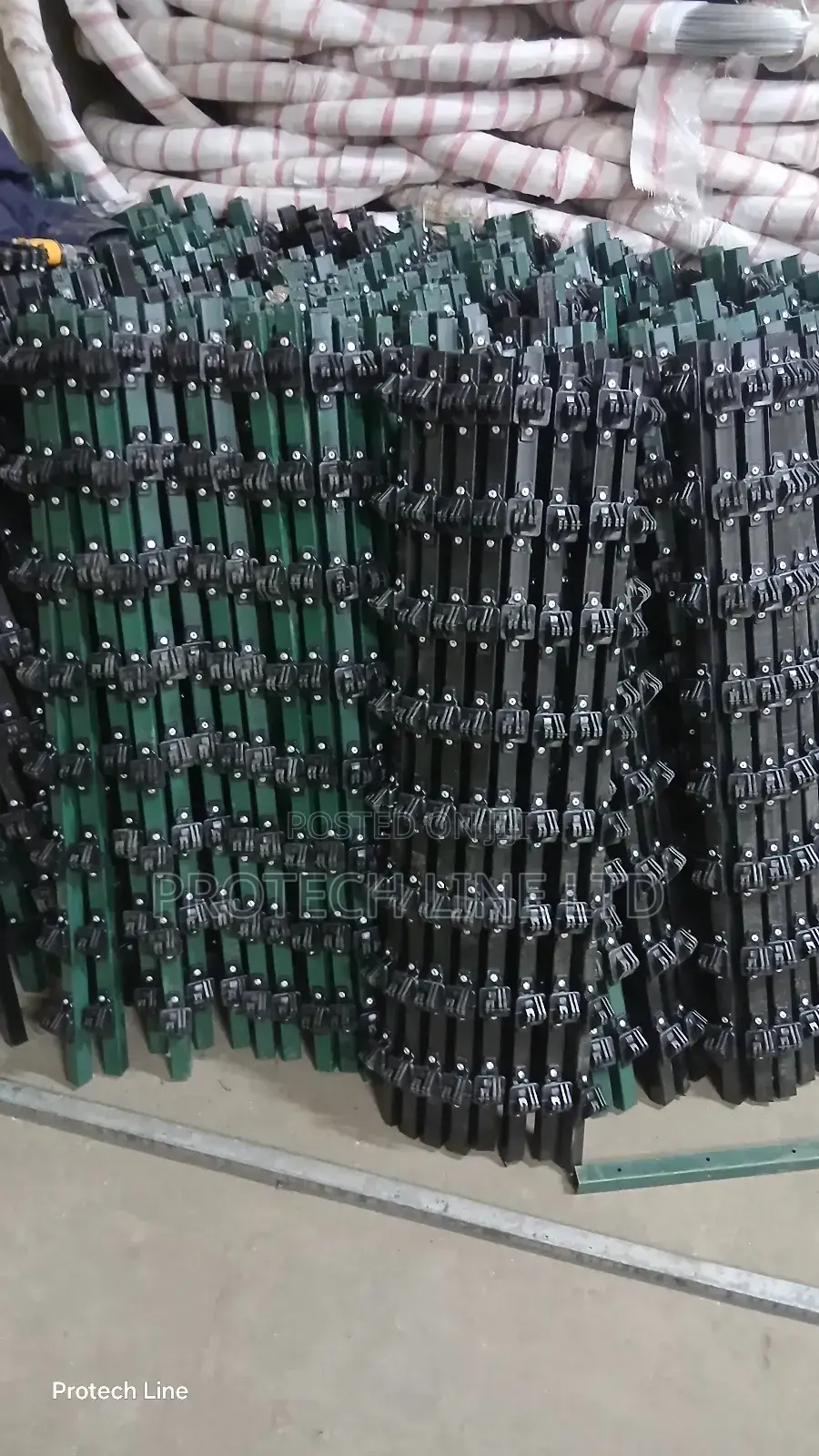Electric Fence Mounting Posts