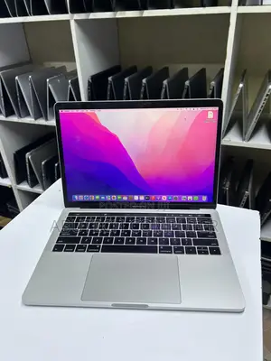 Laptop Apple MacBook Pro 2016 8GB Intel Core I5 SSD 500GB