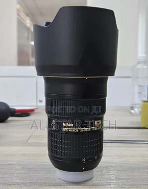 Nikon Af-S Nikkor 24-70mm F/2.8g Ed Lens