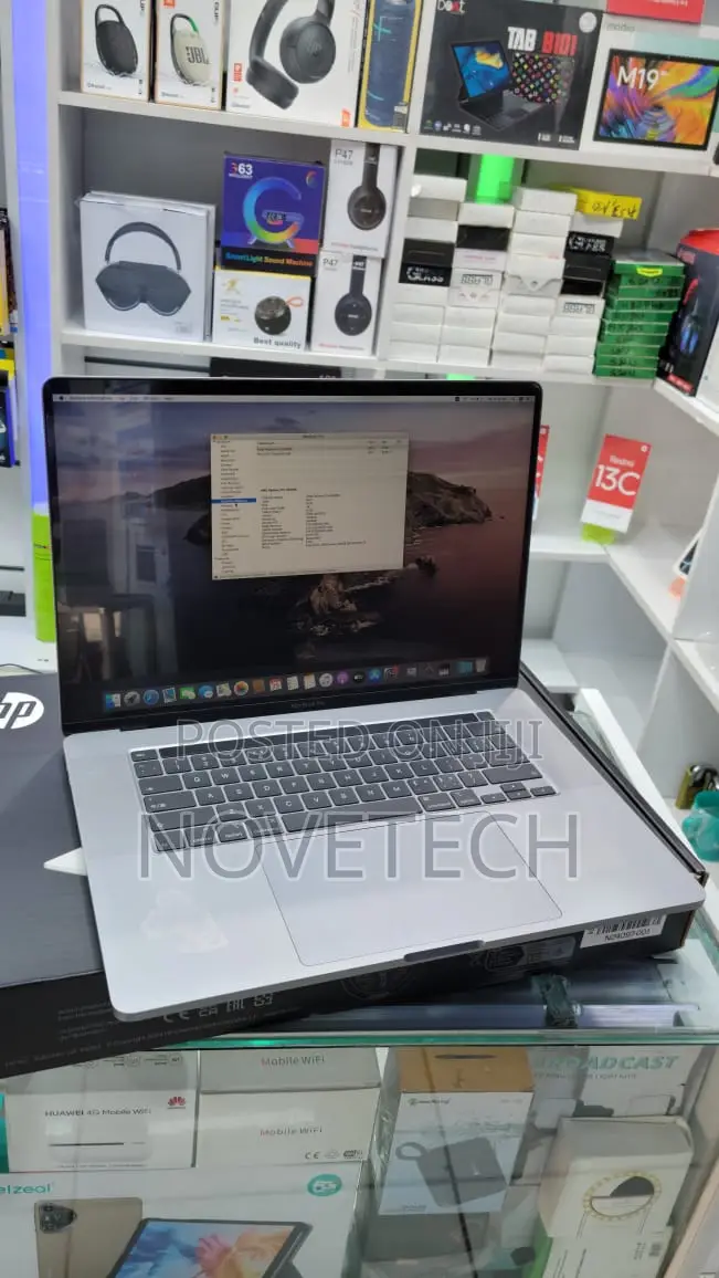 Laptop Apple MacBook 2019 64GB Intel Core I9 SSD 512GB
