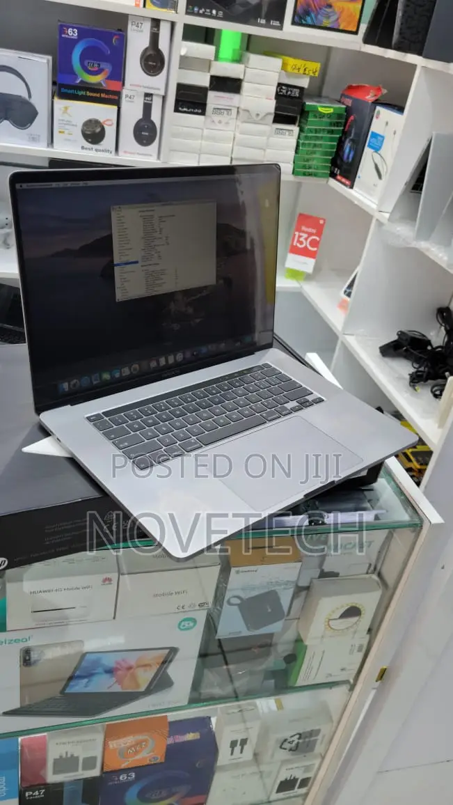 Laptop Apple MacBook 2019 64GB Intel Core I9 SSD 512GB