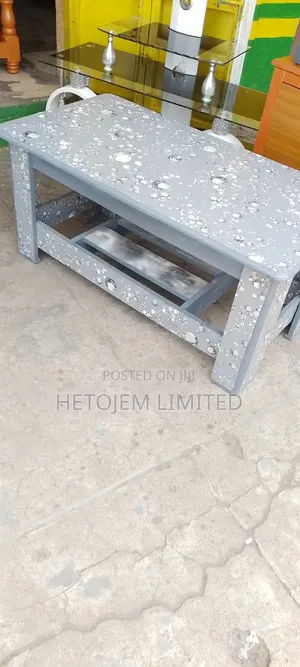 Simple Yet Elegant Box Table