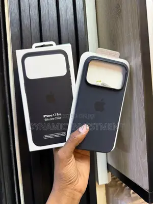 Apple iPhone 17 Pro Magsafe Silicone Case/Cover With Camera Control