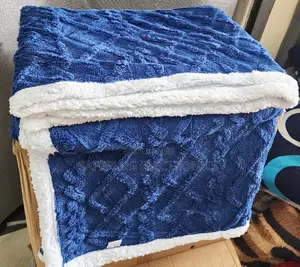 Cosy Woolen Fleece Blanket 6*6 Blend of Warmth, Comfort Durability