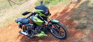 TVS Apache 160 4V 2021 Green