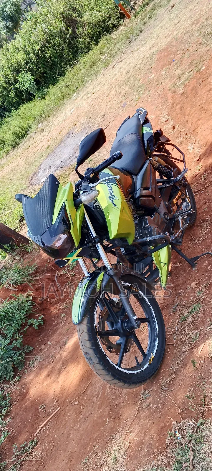 TVS Apache 160 4V 2021 Green
