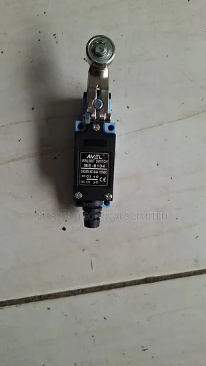 8104 Limit Switch Short Roller