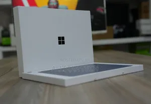 New Laptop Microsoft 16GB Qualcomm Snapdragon X Plus SSD 512GB