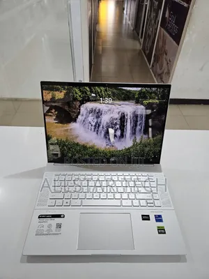Laptop HP Envy 16 Gaming 16-H1023dx 16GB Intel Core I7 SSD 1T