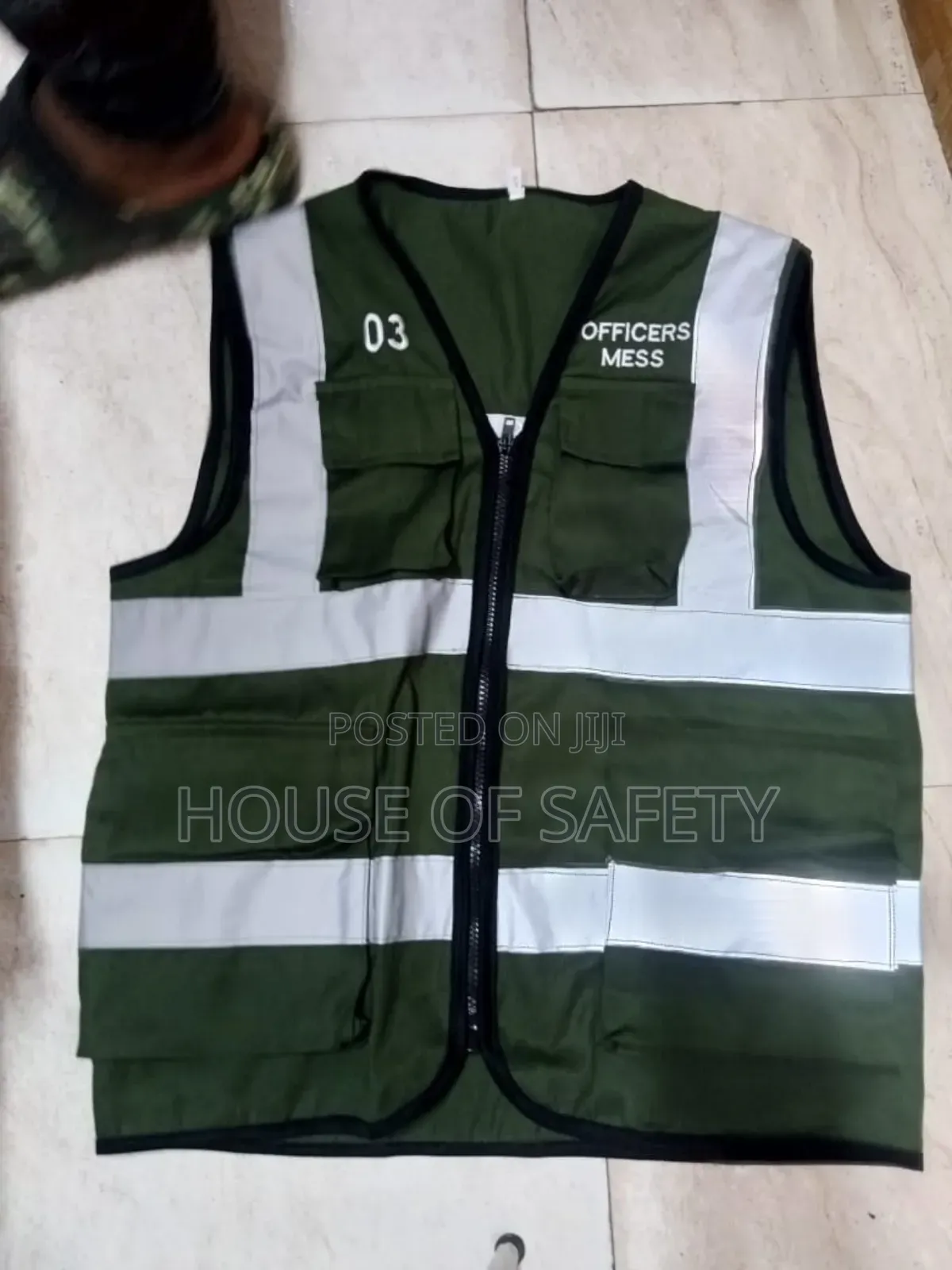 Sleeveless Jackets for Safari
