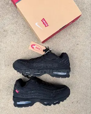 Airmax 95 Levis Black ,Levis Black Sizes 40-45