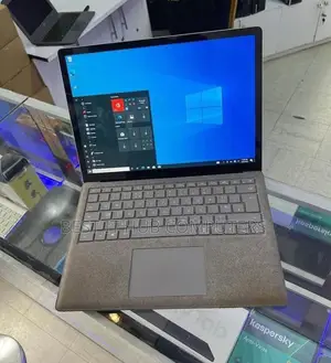 Laptop Microsoft Surface Book 3 16GB Intel Core i7 SSD 256GB