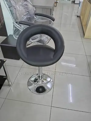 Height Adjustable Bar/Kitchen Stool