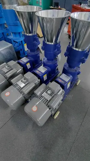 Milano 10hp Electric Animal Pelletizer Machine 300kg Per Hr.
