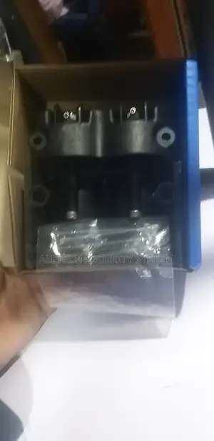 Nemtek Gate Contact