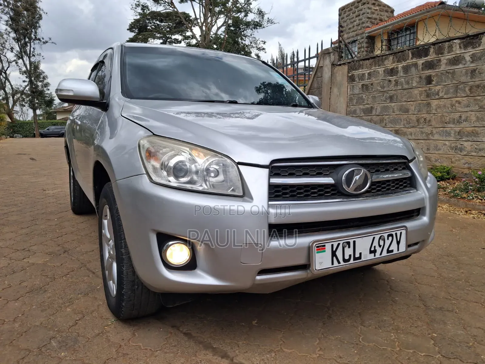 Toyota RAV4 2011 Gray