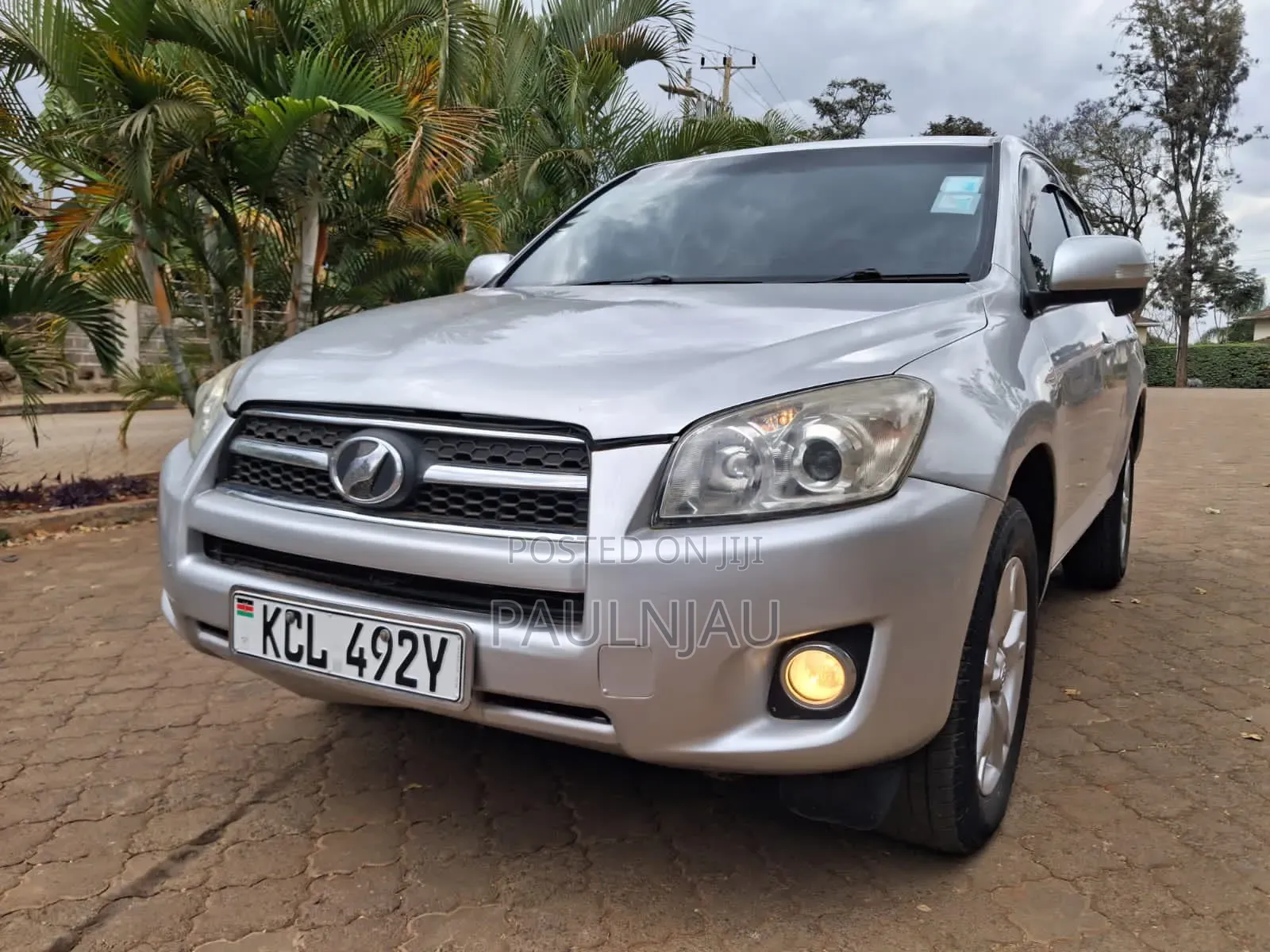 Toyota RAV4 2011 Gray