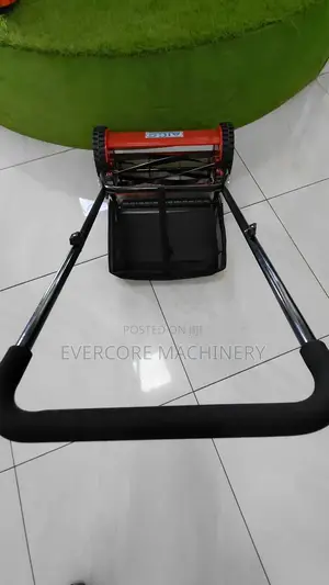 Aico Japan 18inch Manual Lawn Mower Machine.