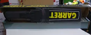 Super Scanner Vibrating/Audible Alarm Handheld Metal Detector
