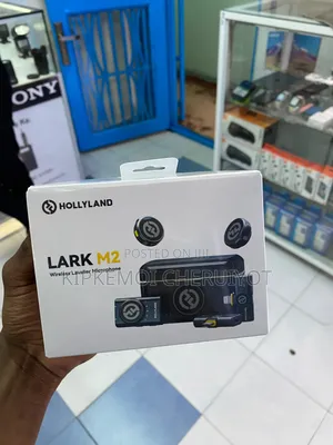 Hollyland Lark M2 Wireless Lavalier Microphone