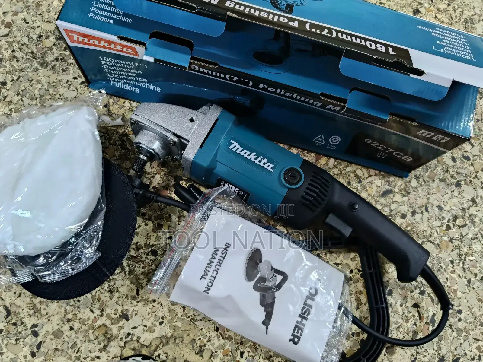 Makita Polishing Machine 1400watts