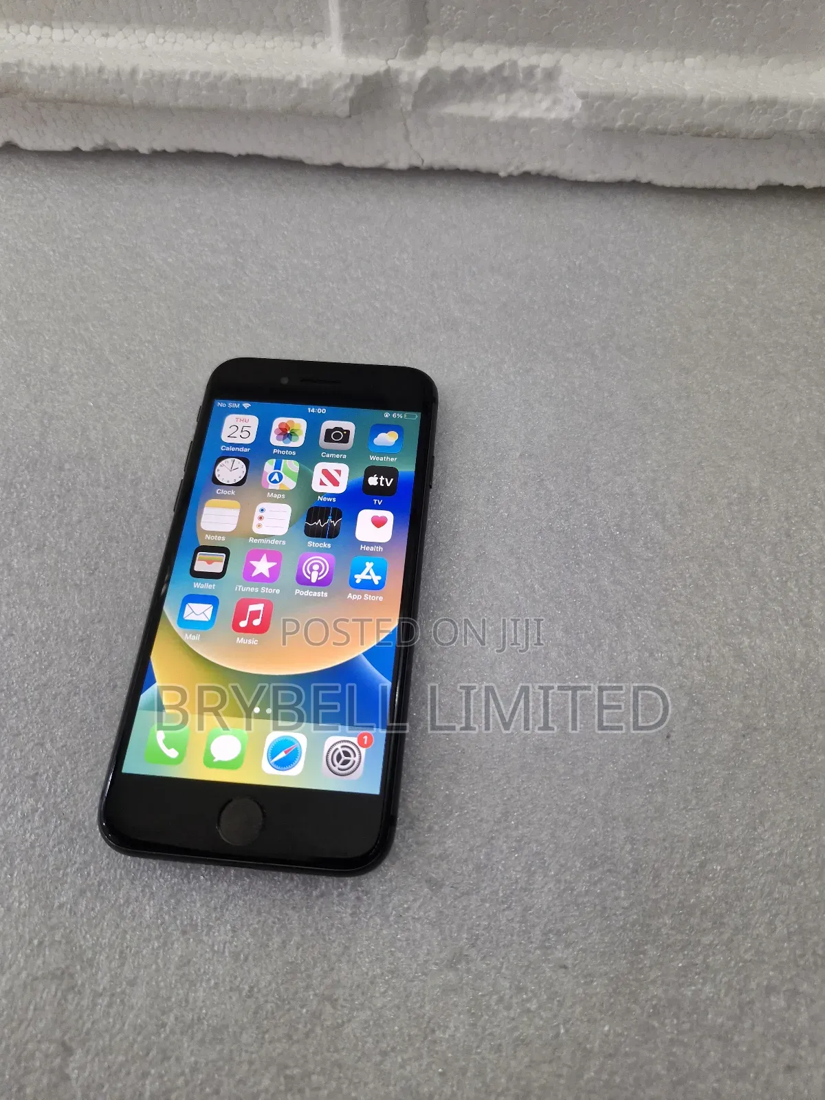Apple iPhone 8 64 GB Black