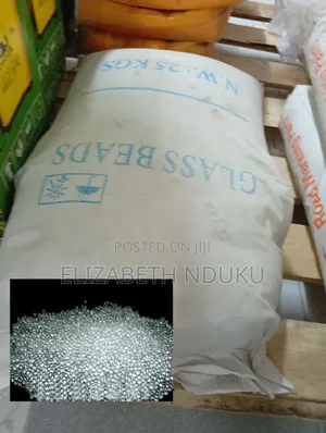 Clear Class Beads 25kg