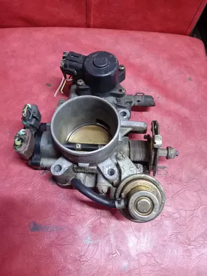 Throttle Body Nissan Primera B15