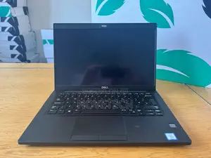 Laptop Dell Latitude 7390 8GB Intel Core I5 SSD 256GB