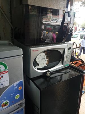 Microwave Oven