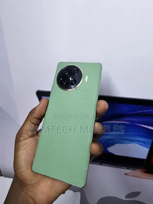 Tecno Spark 20 Pro Plus 256 GB Green