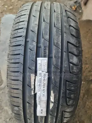 225 /40 R18 Forcium