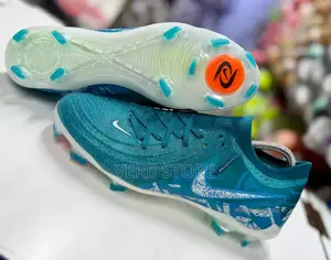 Phantom Luna Football Boots