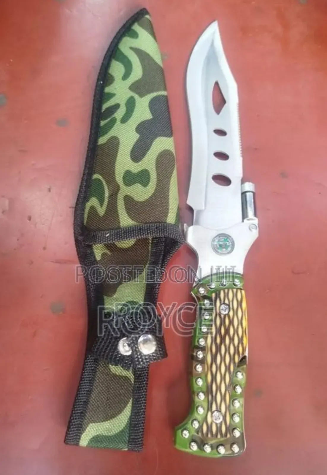 Tactical Knife With Compass