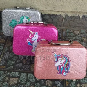 Girls Non-Toxic Make Up Bag