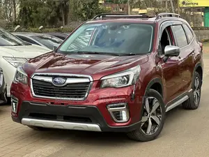 Subaru Forester Premium AWD 2019 Red