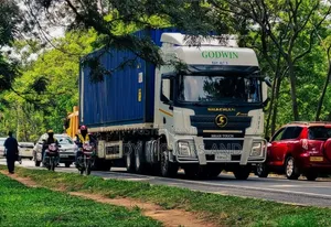 Trailers for Jobs Are at Hand