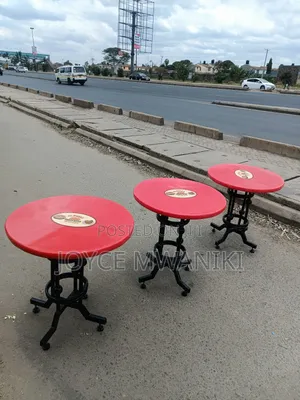 Marble Branded Round Tables, Red 