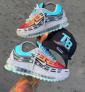 Nike Air Max Plus Varsity