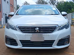 Peugeot 308 2018 White