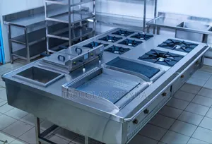 Combined Cooking Unit/ Combined Cooking Range::