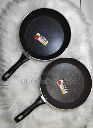 *28cm Kitchen Accessories Nonstick Kitchen Frying Pan.