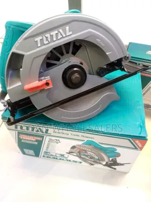 Heavy-Duty Total Circular Saw 1400w 7 Inch