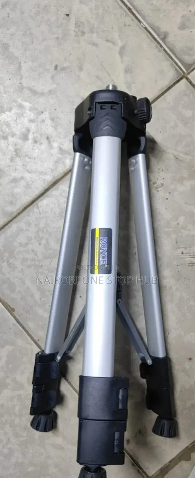 Royce Adjustable Tripod Stand