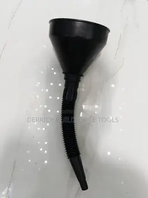 Vehicle and Generator Fluid Funnel