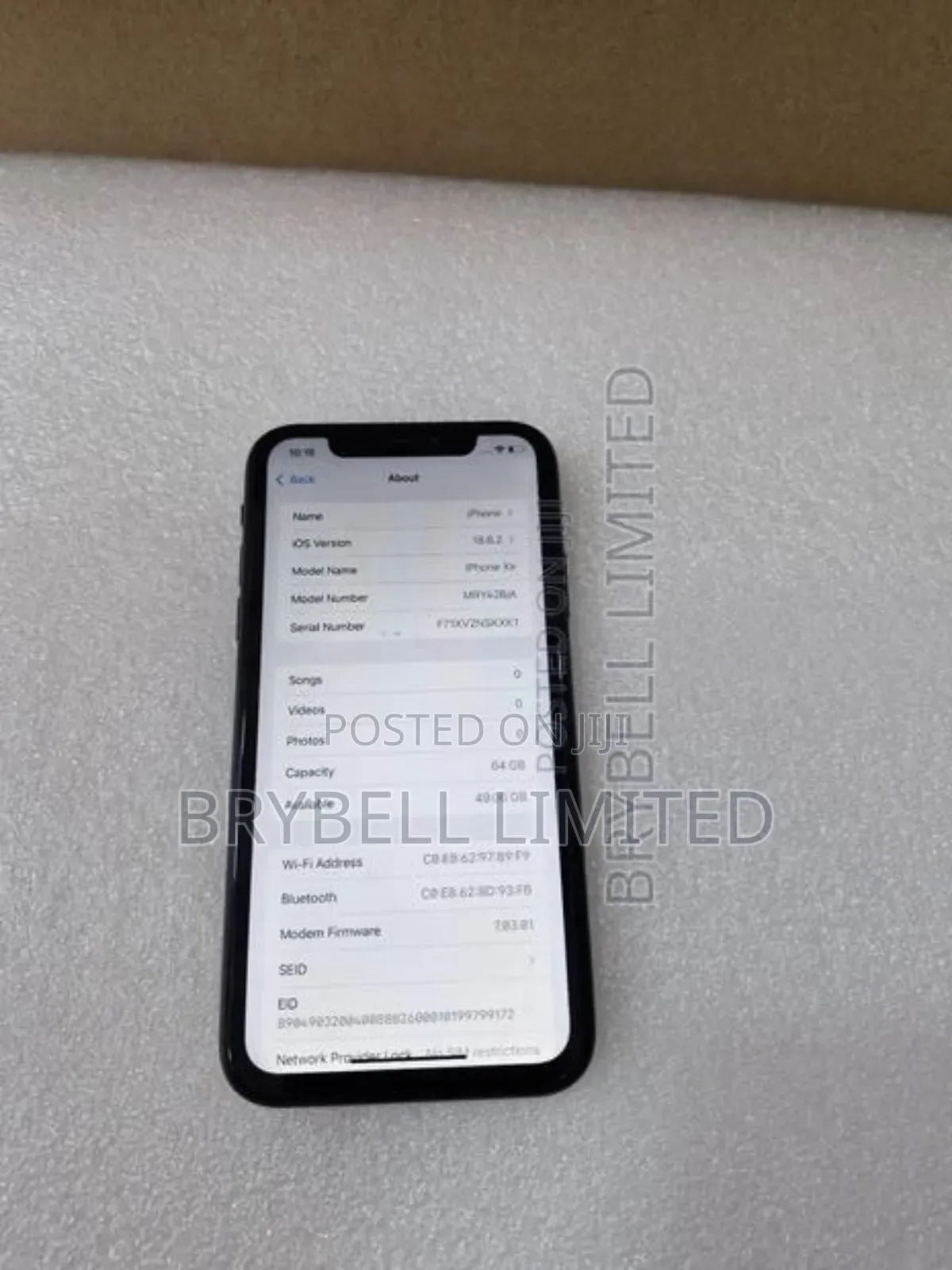 Apple XR 64 GB Black