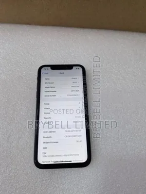 Apple XR 64 GB Black